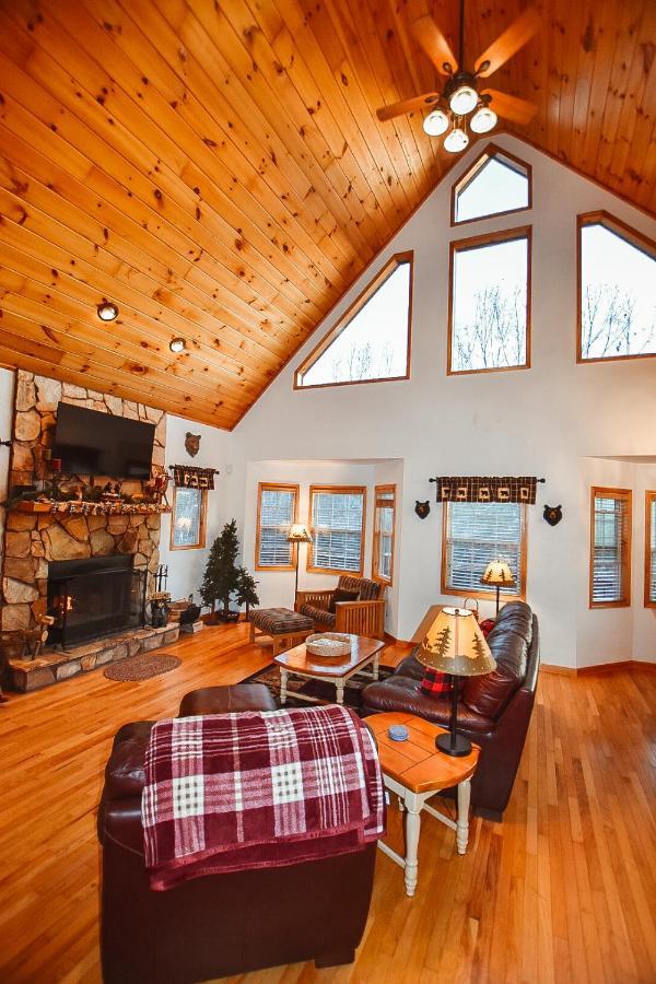 Smoky Mountain Cabin - Hot Tub - Fire Pit マーフィ エクステリア 写真